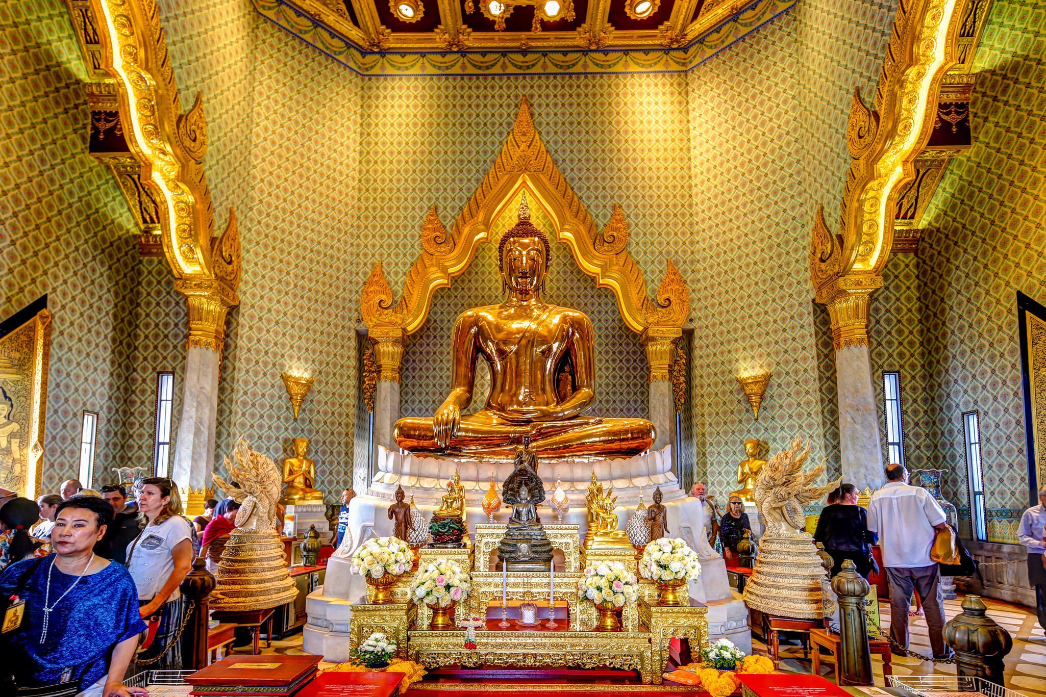 December 26, 2019: Gold Buddha at the Wat Traimit temple in Bangkok.
1621268833
ancient, architecture, art, asia, asian, bangkok, buddha, buddharupa, buddhism, buddhist, building, culture, decoration, gold, golden, grand, landmark, leaf, maravijaya, monk, old, palace, pho, phra nakhon, prayer, recline, reclining, religion, religious, sect, statue, temple, thai, thailand, theravada, tourism, travel, wat, worship