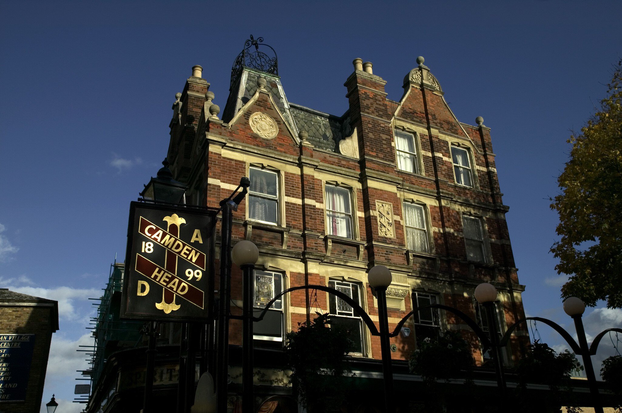 Pub, Camden Passage, Islington.