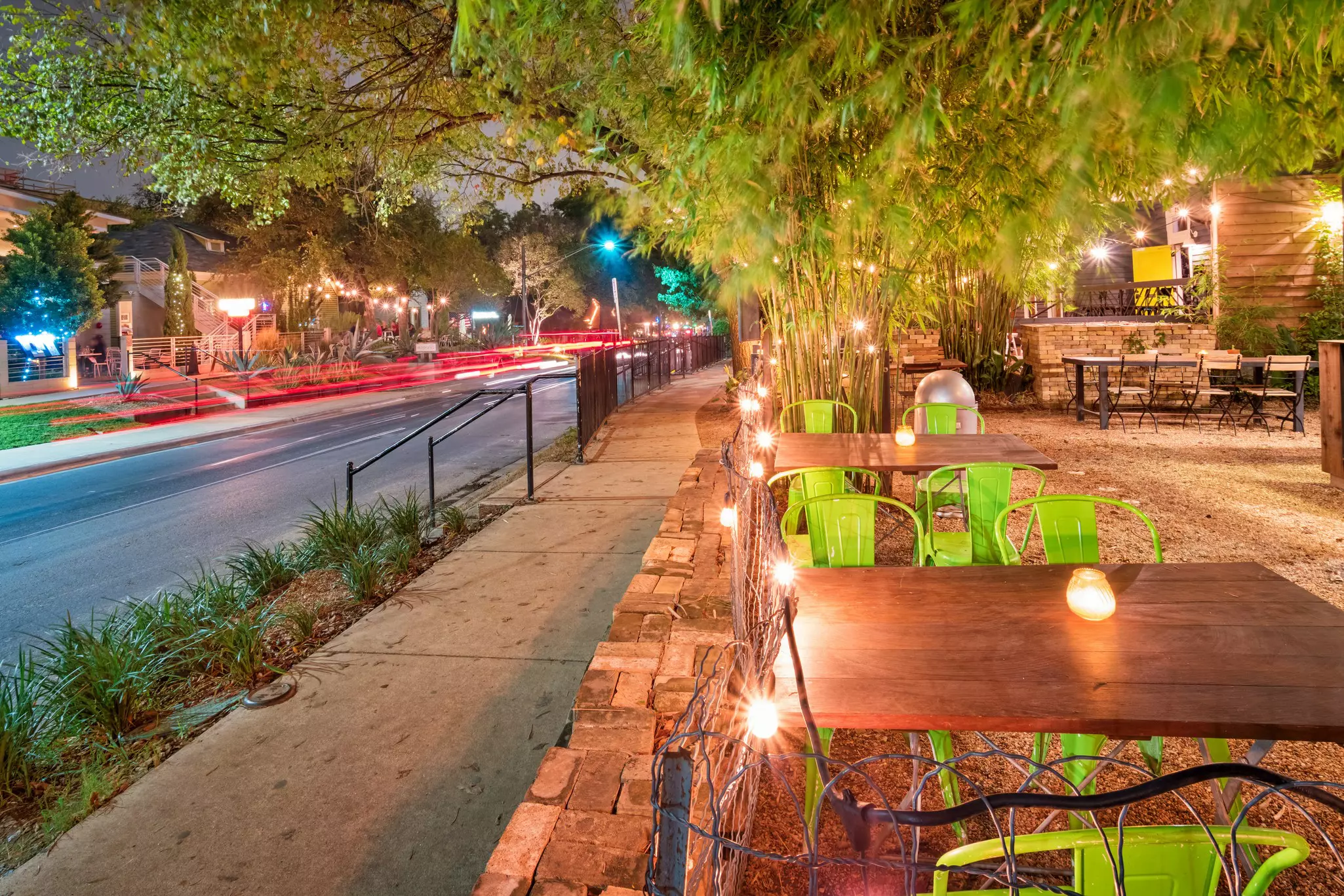 A restaurant patio on Rainey St, Austin. benedek/Getty Images