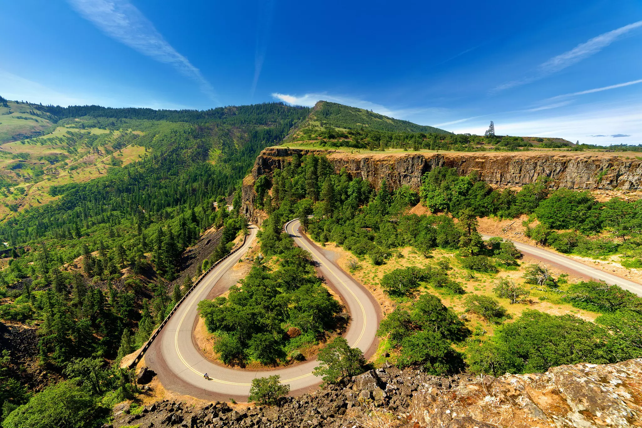 Old Columbia Highway road bend, Rowena Crest