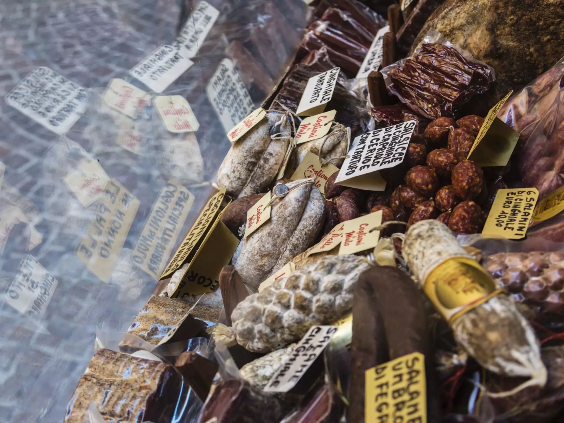 Umbria’s deeply-rooted culinary traditions are a reflection of the beautiful natural landscapes of the region © Getty Images