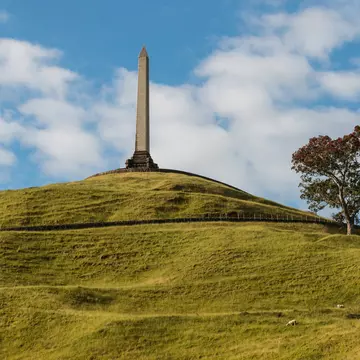 One Tree Hill monument stands tall in Auckland, New Zealand.