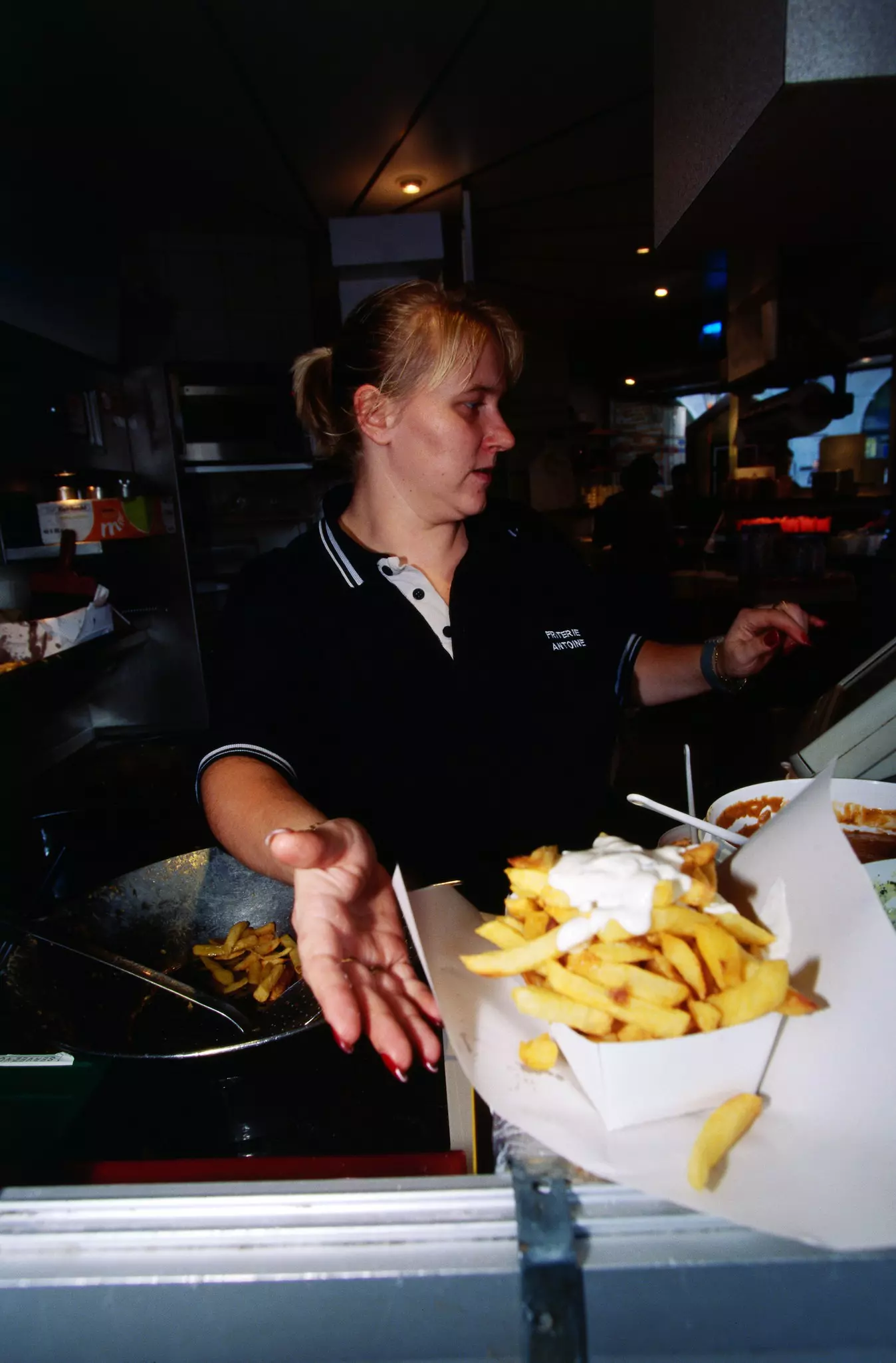 Maison Antoine in Brussels offers 29 sauces with its frites © Charlotte McDonald-Gibson/Lonely Planet