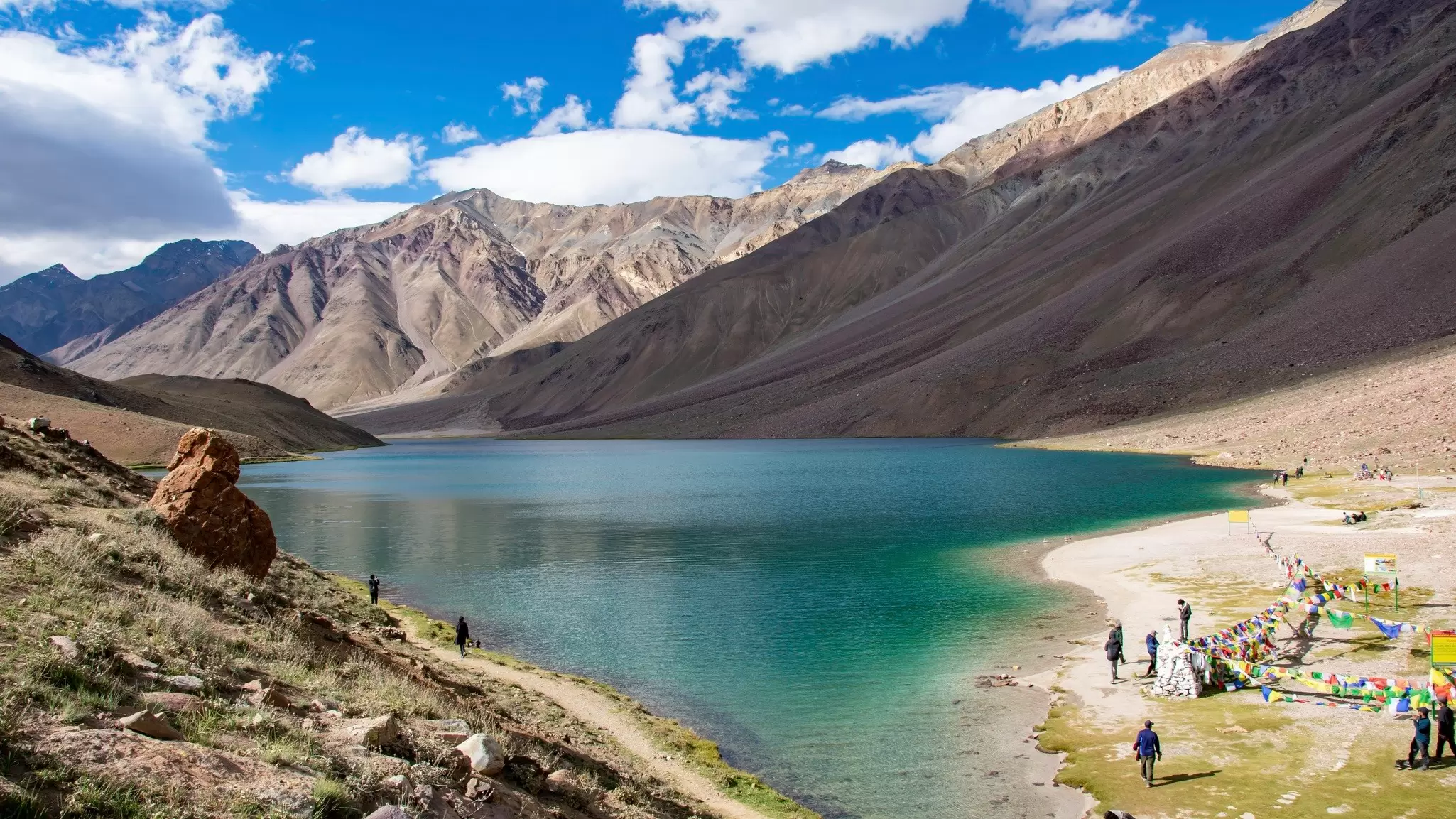 A view of Chandra Taal, Himachal Pradesh, India. sumankyal/Shutterstock