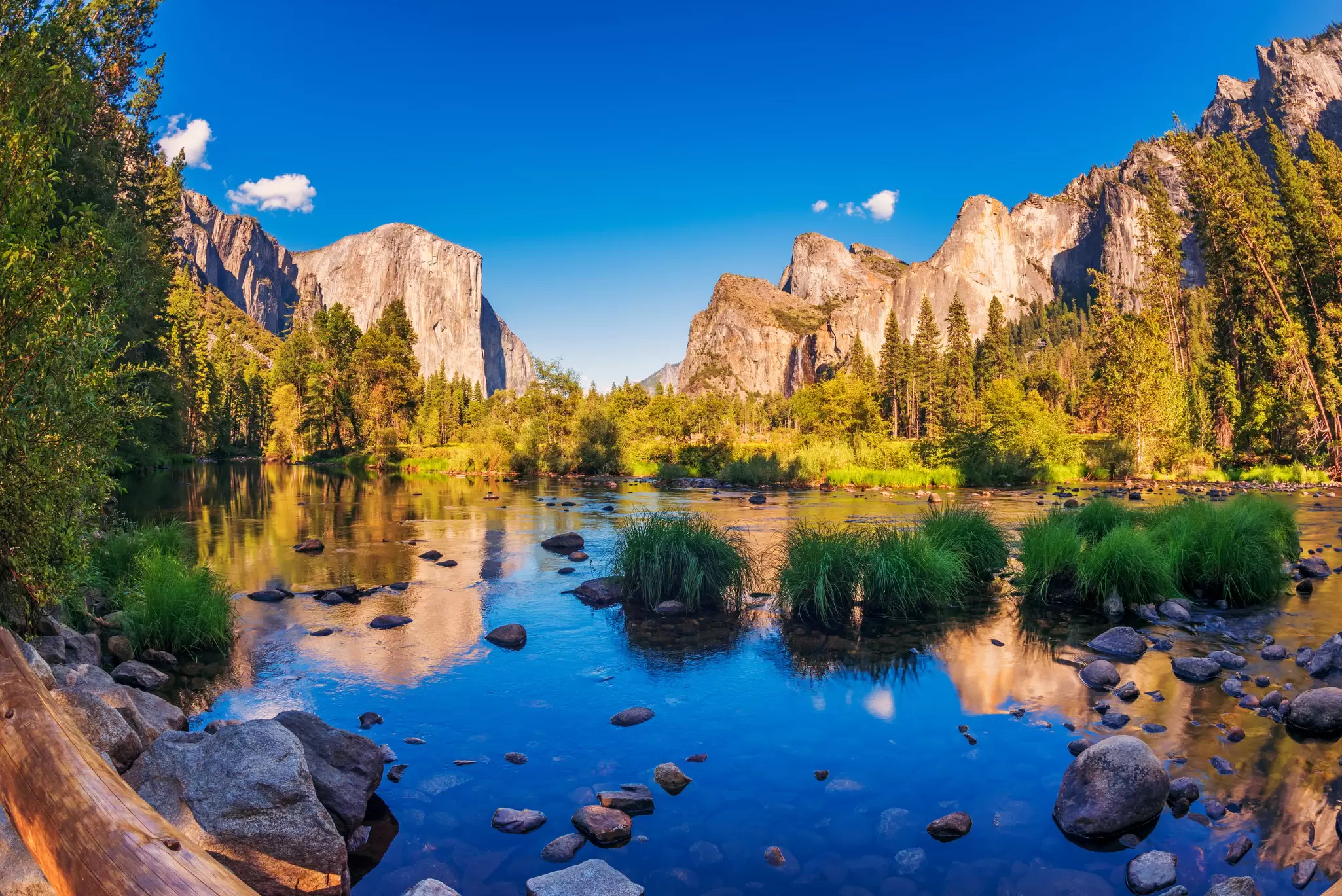 Valley view in Yosemite National Park