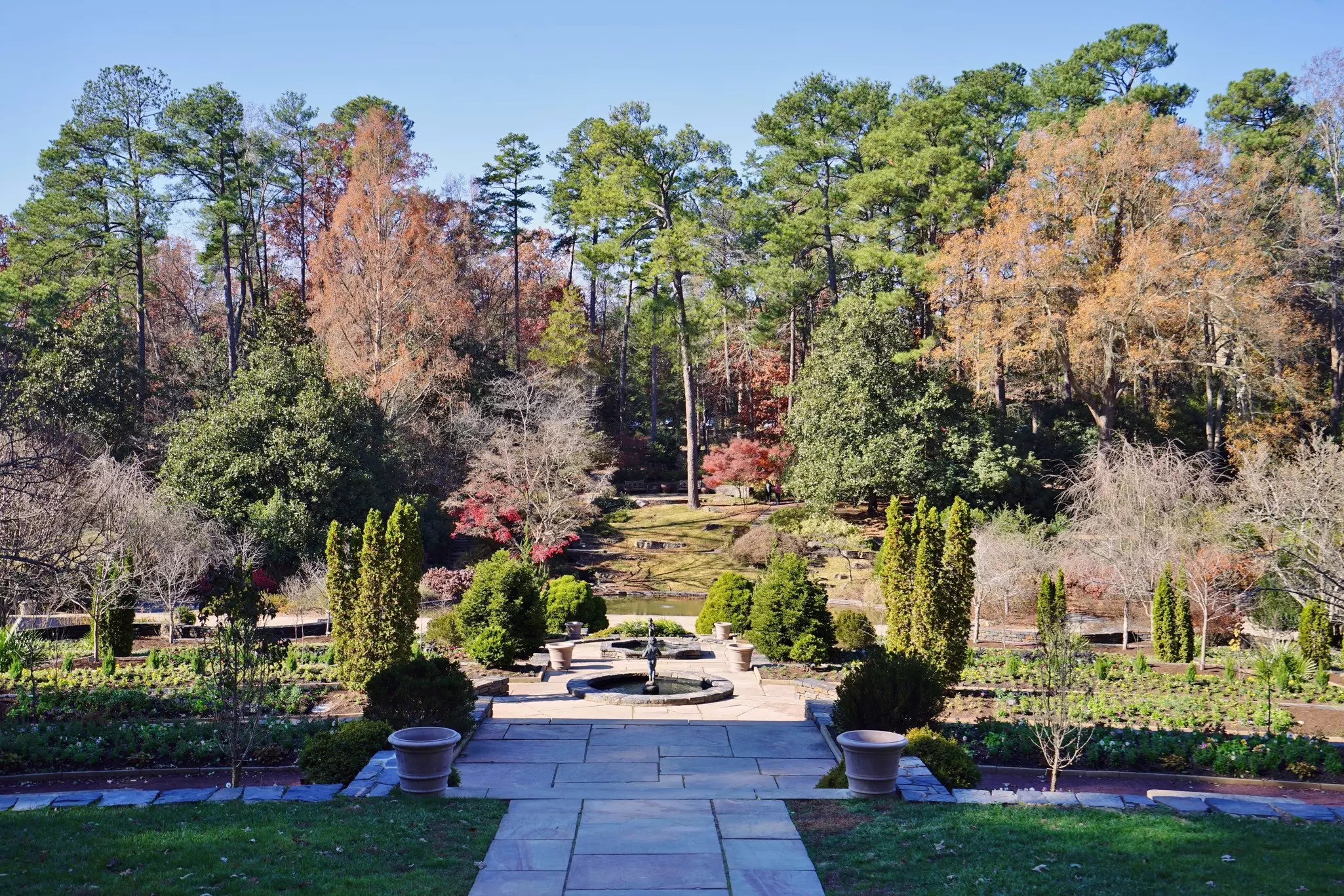 DURHAM, NC -2 DEC 2016- View of the Sarah P. Duke Gardens on the campus of Duke University in Durham, North Carolina., License Type: media, Download Time: 2025-05-29T18:47:30.000Z, User: lonelyplanetmedia, Editorial: true, purchase_order: 65050 - Digital Destinations and Articles, job: Global Publishing WIP, client: Global Publishing WIP, other: Peterson Haggarty // SS Comp Ingestion