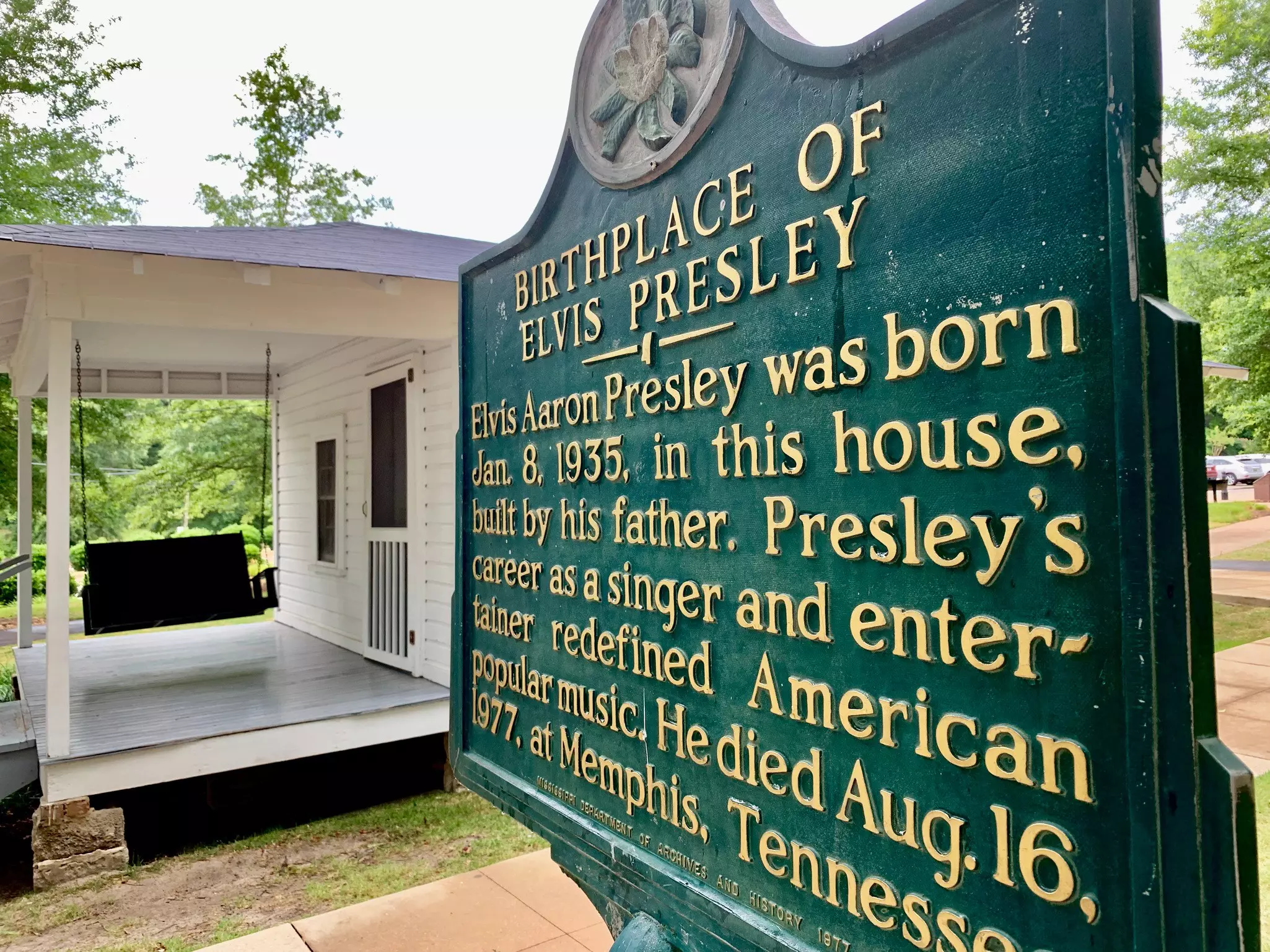 A two-hour trip south from Memphis brings you to the birthplace of Elvis Presley – Tupelo, Mississippi © Chris DeRidder and Hans VandenNieuwendijk / Shutterstock