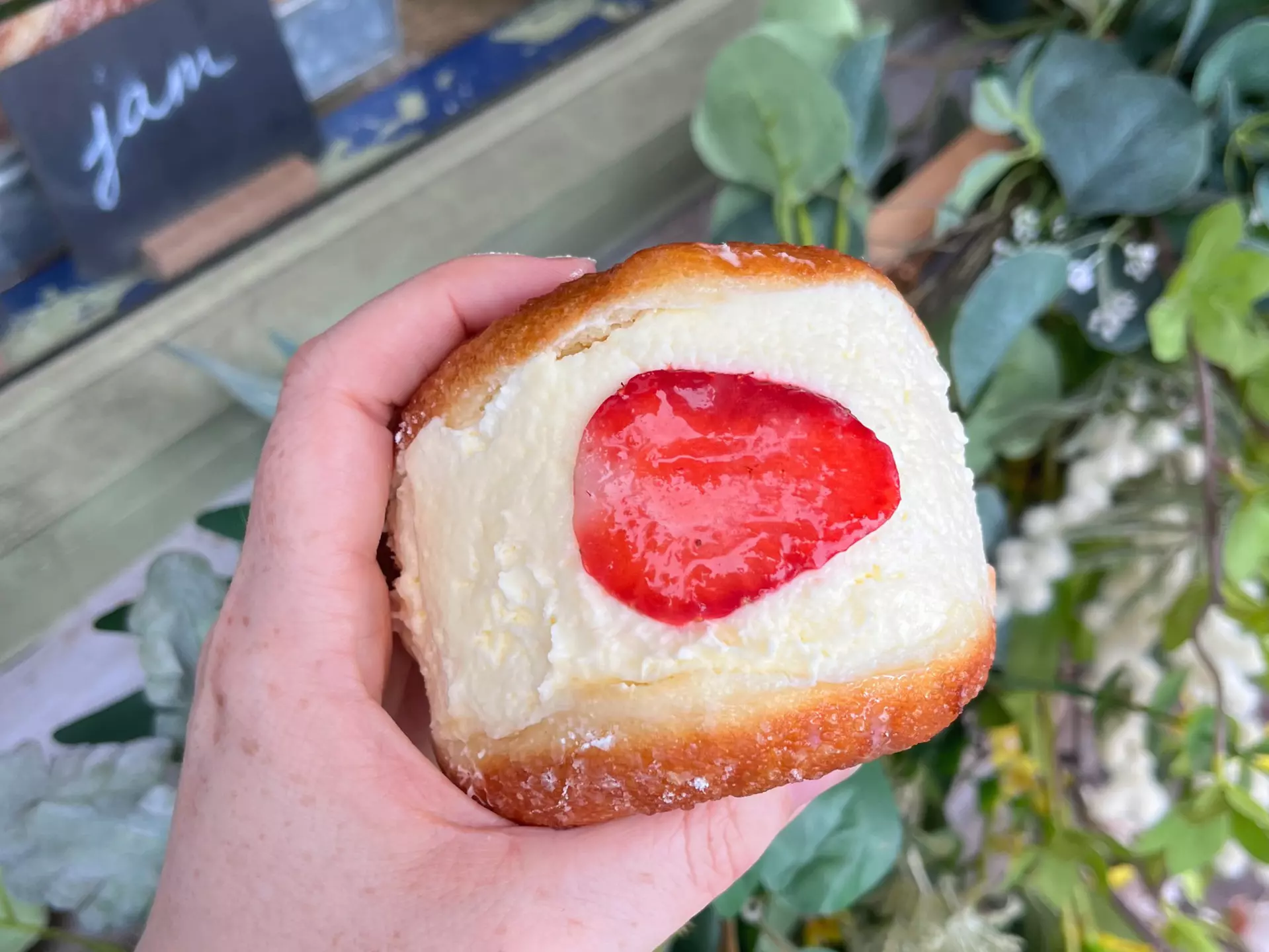 The Korean Milk Donut at Greedy Cow Bakes in Hackney is worth the wait. Meadhbh McGrath for Lonely Planet