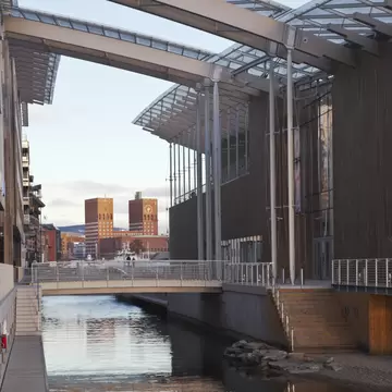 View to the City Hall.