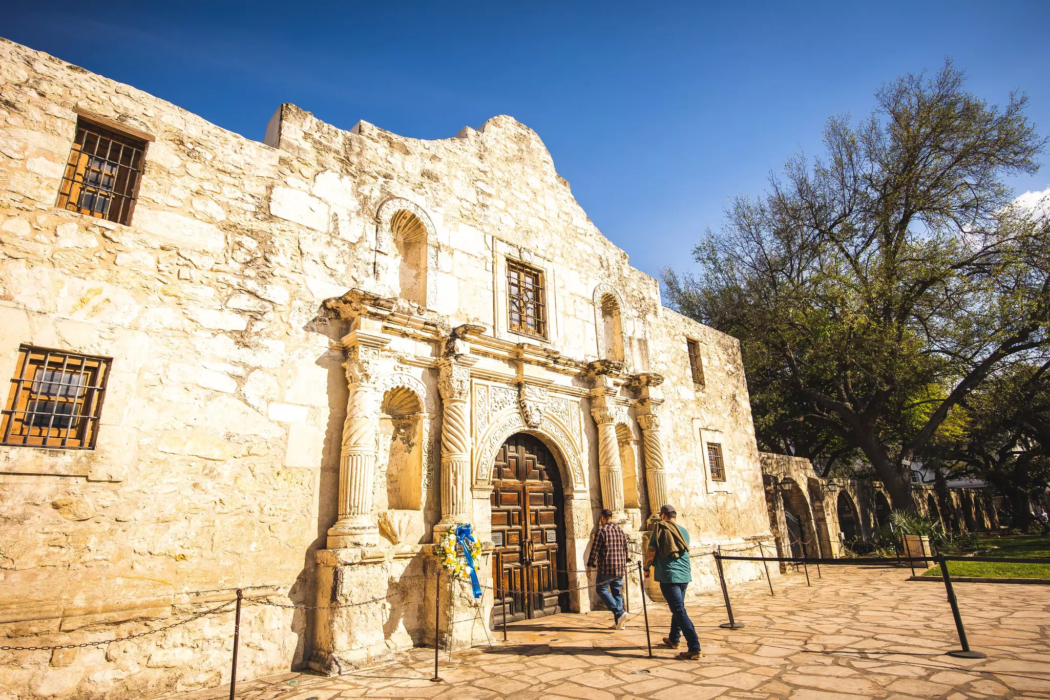 The Alamo was built in 1718 and became a fort in the 1800s © Benjamin Yanto / Lonely Planet
