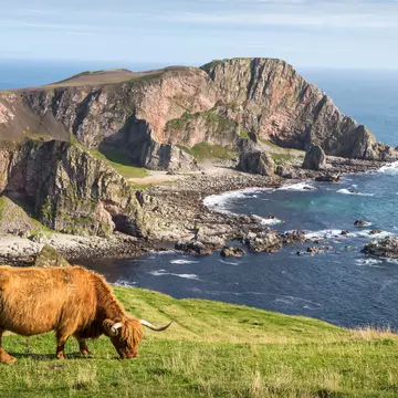 Escape to dramatic landscapes with this guide to Scotland's West Coast islands. Kevin Standage/Shutterstock