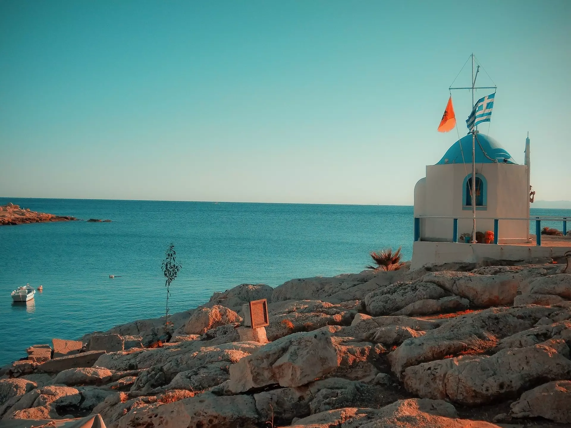 Spend a perfect day in seaside Piraeus. Anders Blomqvist for Lonely Planet