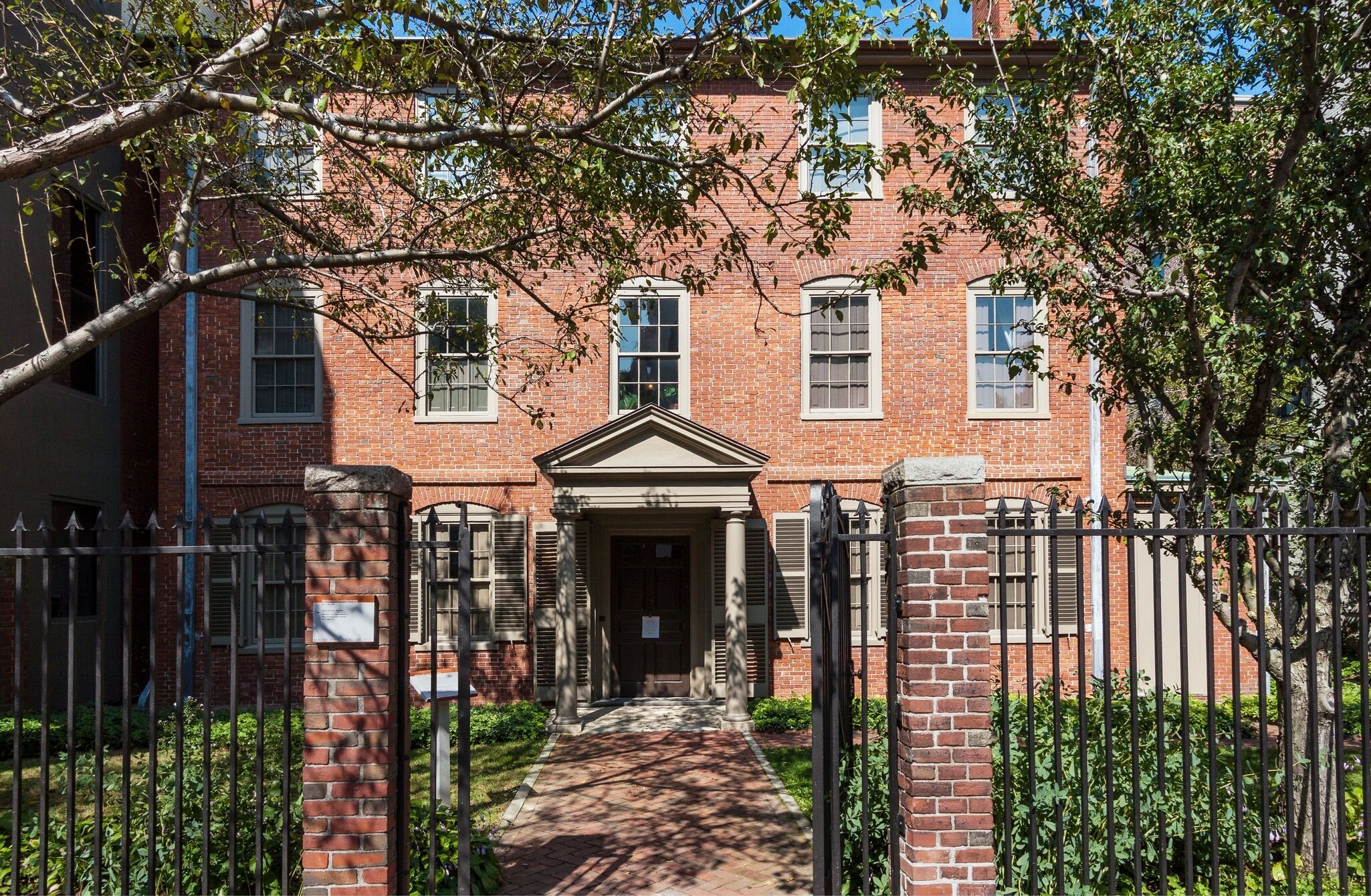 Portland, ME, USA - September 17, 2013: Wadsworth-Longfellow House, Portland, Maine, New England, USA. The Wadsworth-Longfellow House is Maine's first house museum. Henry Wadsworth Longfellow was a commanding figure in the cultural life of ninetee...