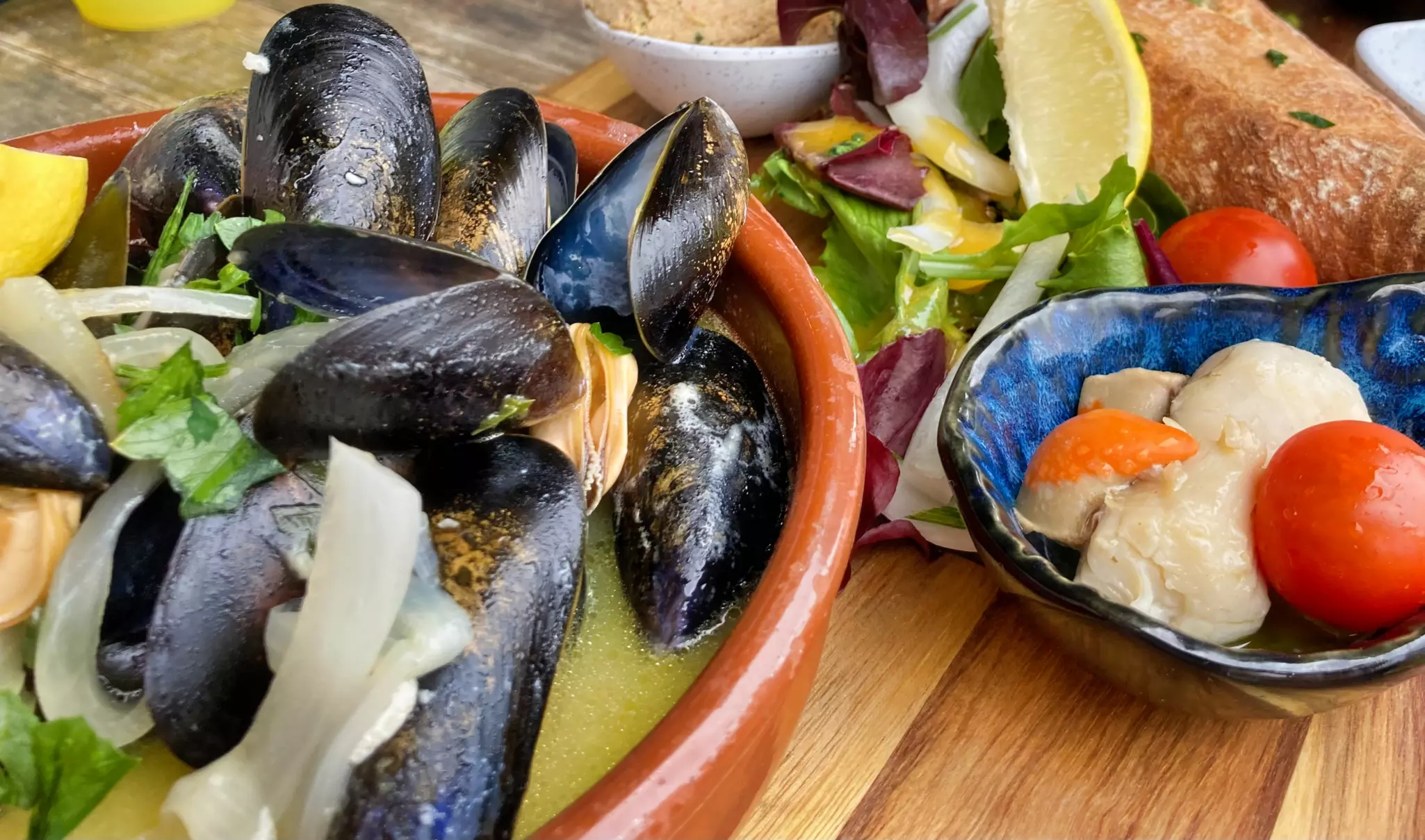 Fresh seafood platter at Stone Crab restaurant in Saundersfoot © Kerry Walker