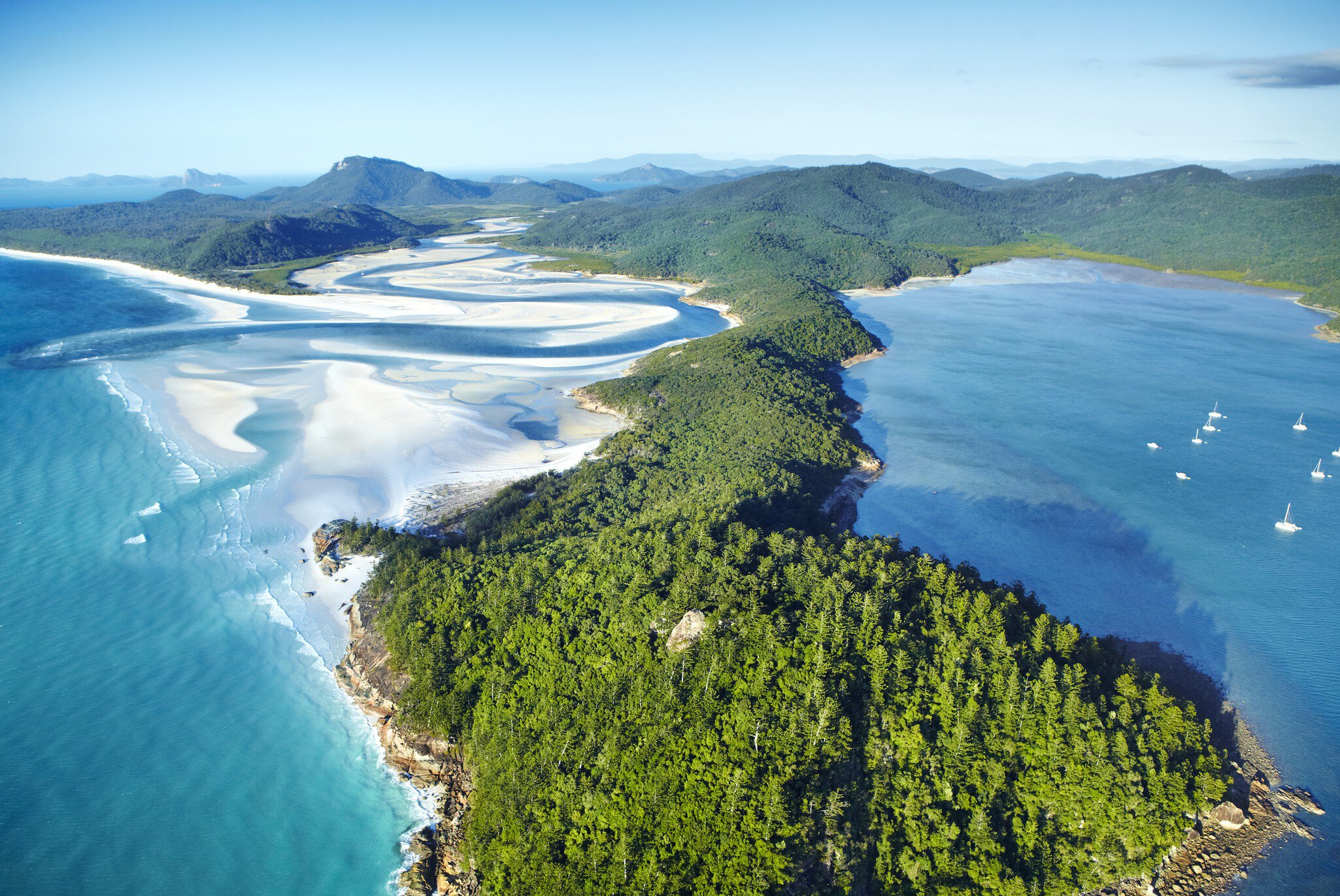 Overview of Hill Inlet estuary and rainforest.
Lonely Planet Traveller Magazine, Issue 48, Queensland, The perfect trip