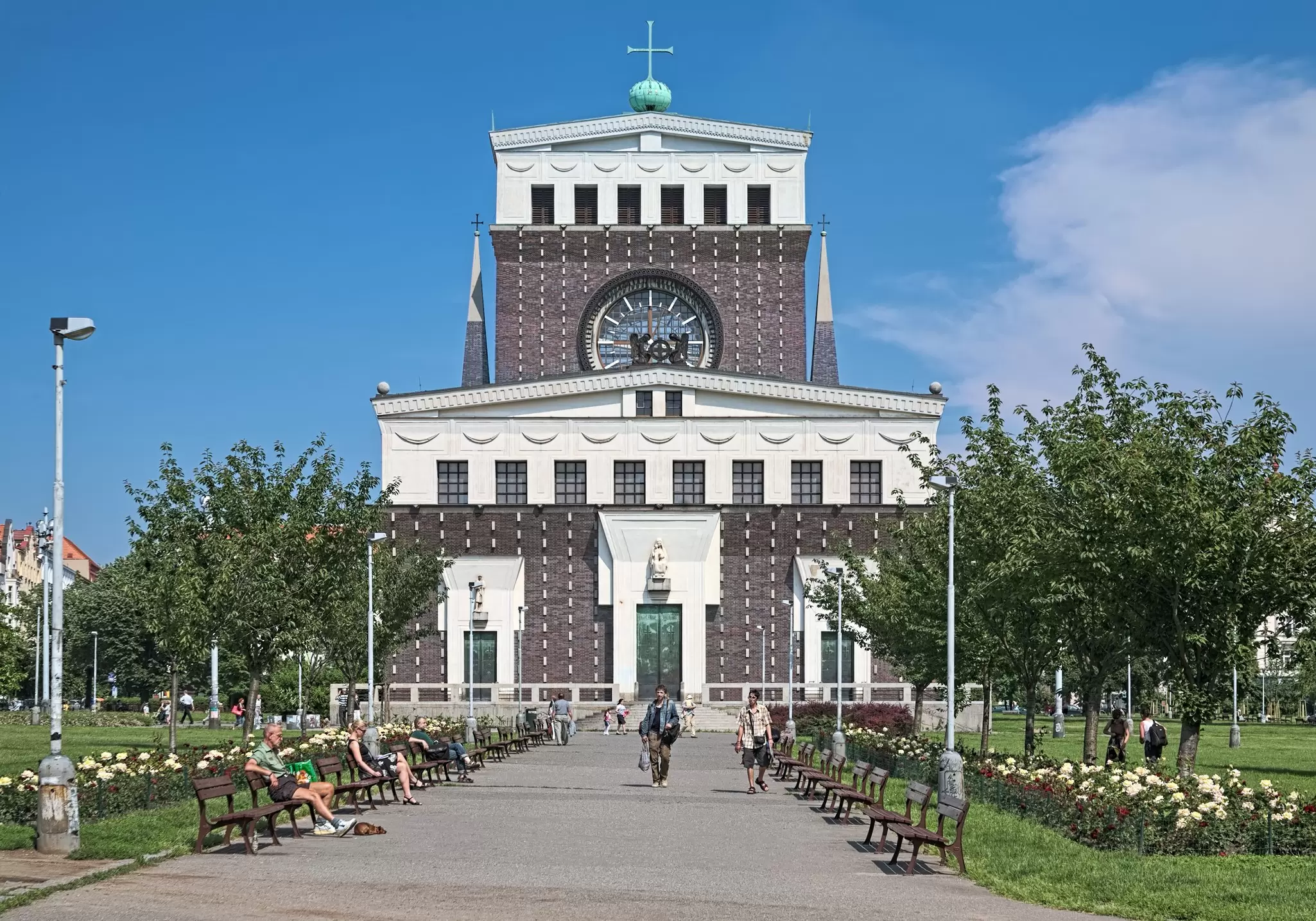 Exterior view of the Church of the Most Sacred Heart of Our Lord on a sunny day in Prague, Czechia.
