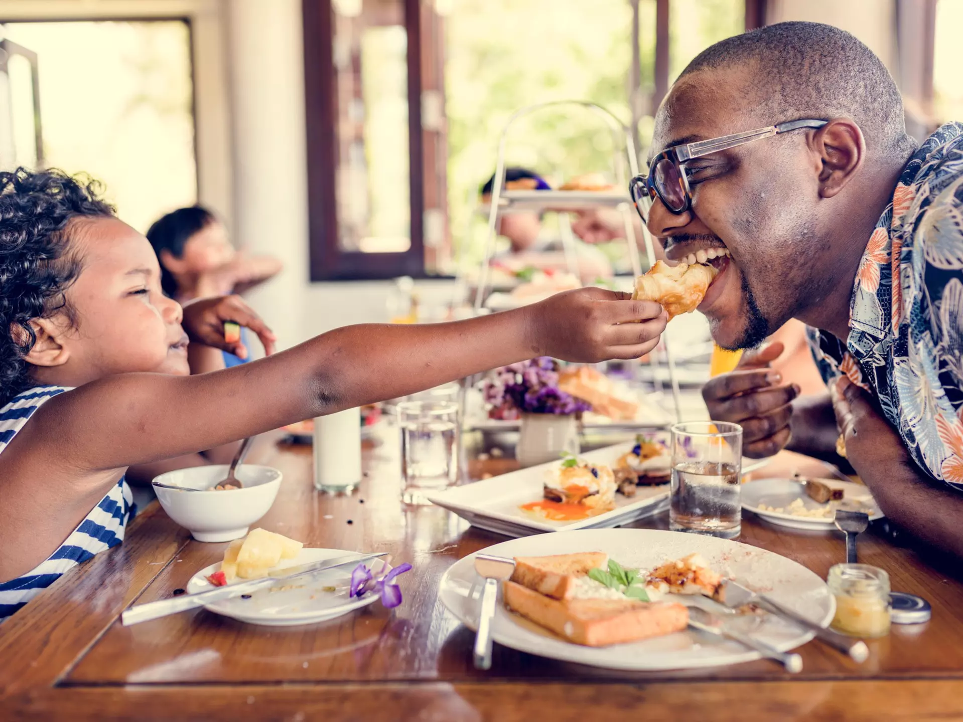 People having brunch at a restaurant