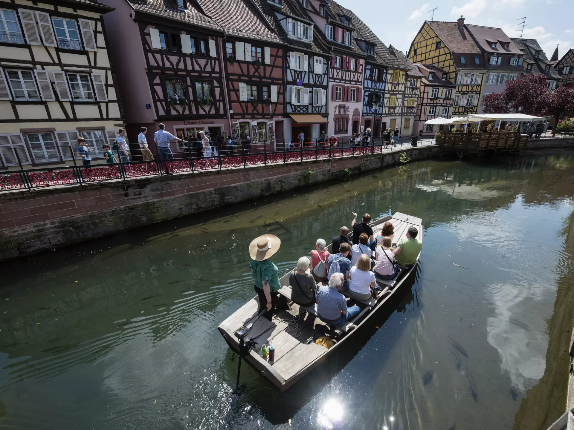 A picture of Colmar and its canals