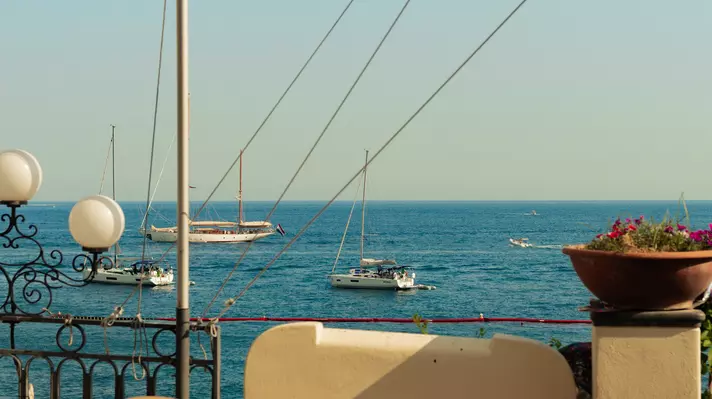 Tables at Marina Grande restaurant in Amalfi.