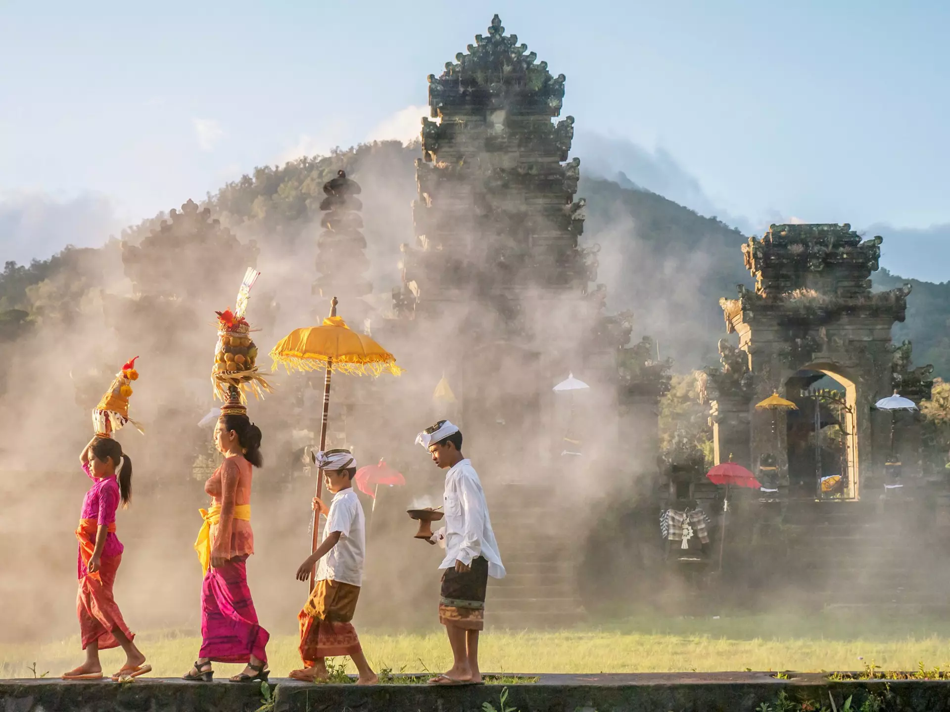 Let's demystify how to visit Bali when you're skint © Cheryl Ramalho / Getty Images