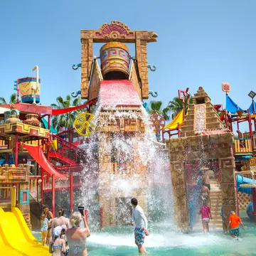 People playing in the water playground zone, Atlantis Aquaventure, Palm Jumeirah, Dubai, UAE, Middle East