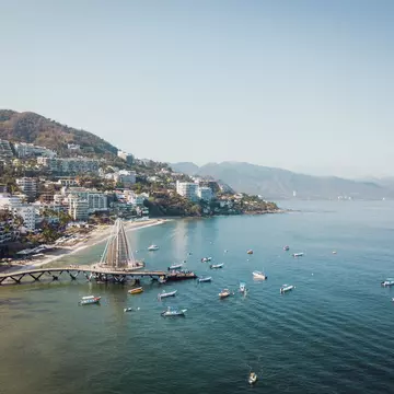 970167080
boat, building, city view, coast, elevated view, holiday resort, jalisco, landmark, ocean, panorama, sunshine, travel destination, vacation, vastness, vessel, view