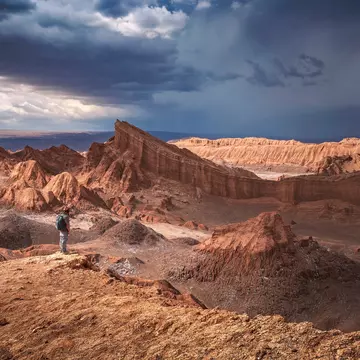 Looking out over the barren beauty of Gran Canaria's centre © Gran Canaria Natural and Active