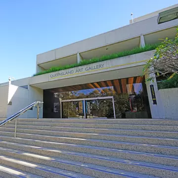 Exterior view of the Queensland Art Gallery and Gallery of Modern Art (QAGOMA), an art museum located in the City of Brisbane, Queensland, Australia.