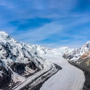 Tasman Glacier. Summit Art Creations/Shutterstock
