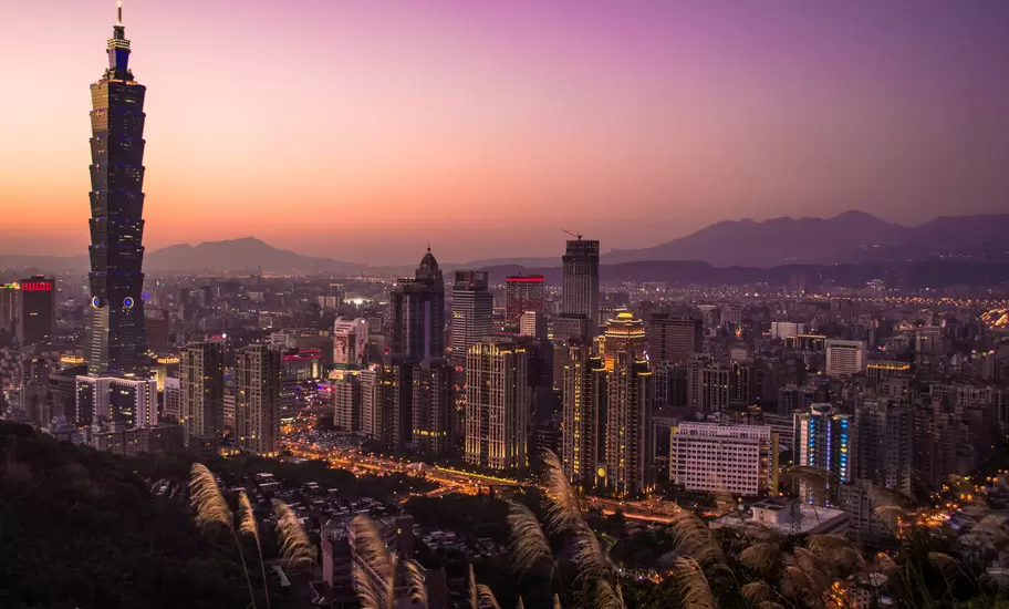 The Taipei skyline seen from Elephant Mountain, Taiwan