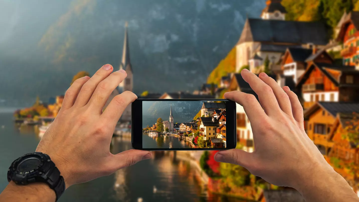 The Austrian town of Hallstatt has become wildly popular with tourists – to locals’ dismay © 	Anton Petrus / Getty Images