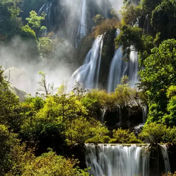 Nam Tok Thilawsu waterfall.

