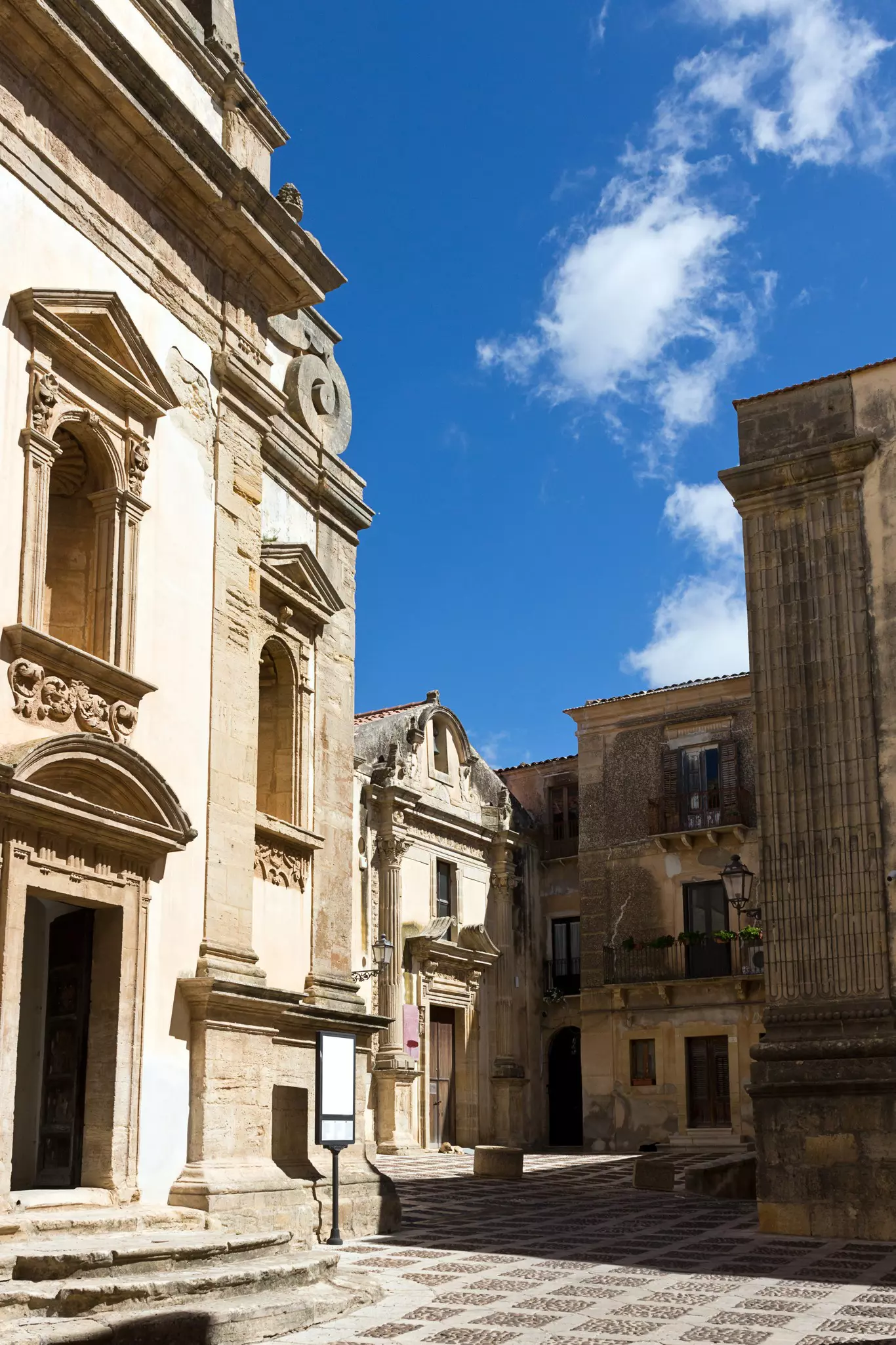 Salemi Sicily.jpg