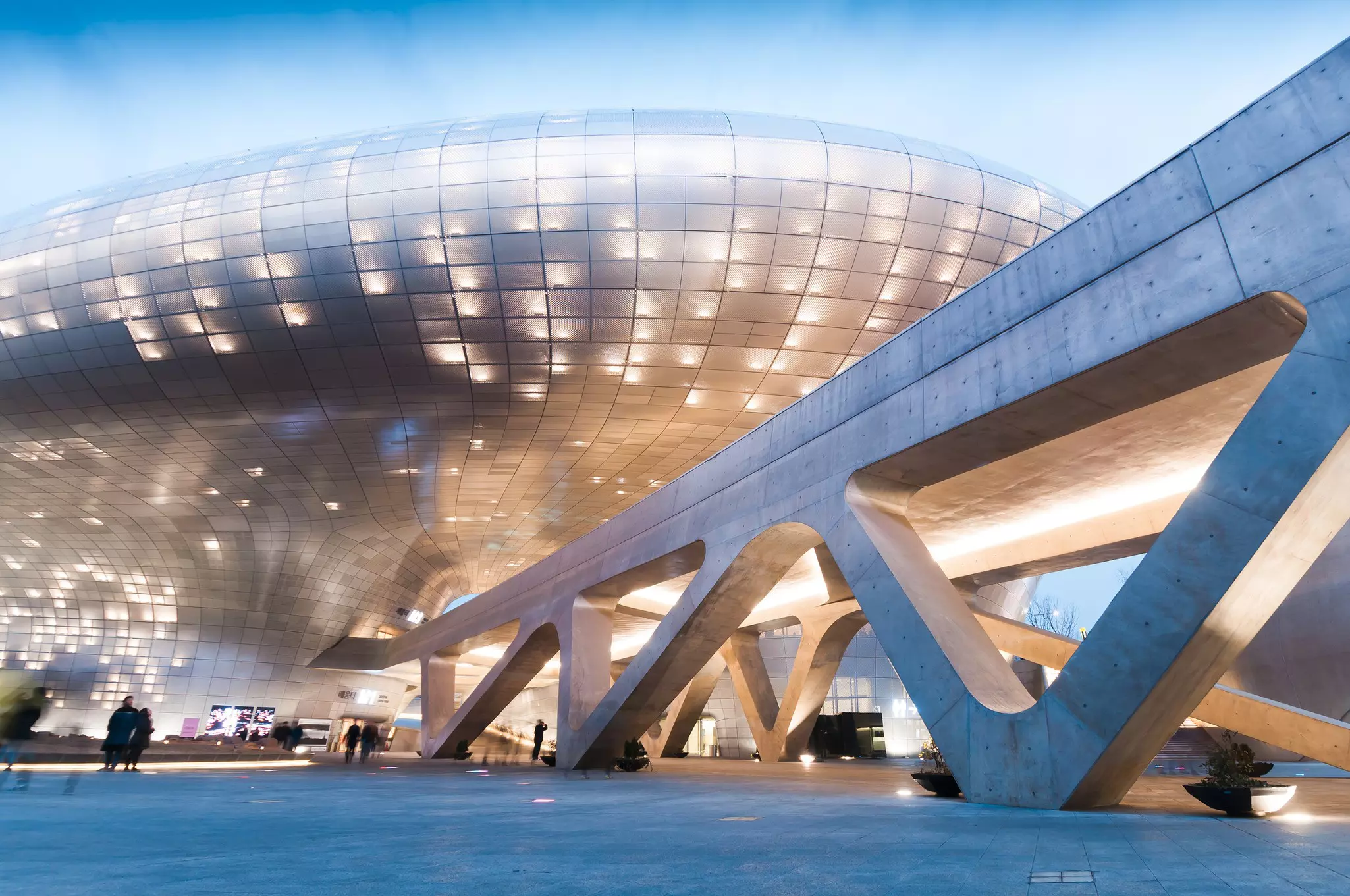 Futuristic Dongdaemun Design Plaza is one of architect Zaha Hadid's most striking works © T.Dallas / Shutterstock