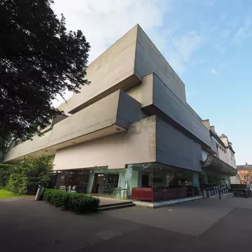 Wide-angle exterior of the Ulster Museum in Belfast, Ireland. 