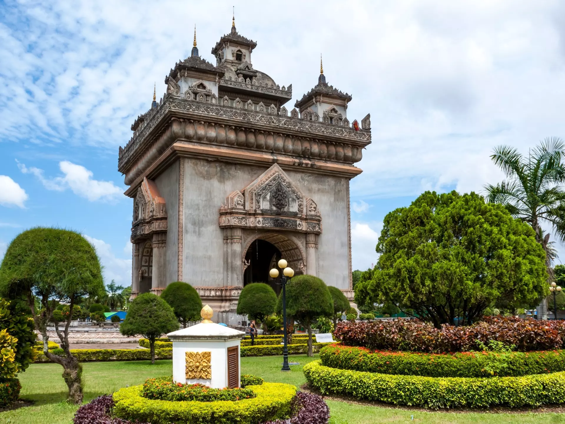 The Patuxai (Victory Gate) monument