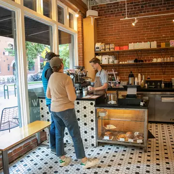 Tipping in US coffee shops is a controversial topic. Tamara Kenyon/Lonely Planet