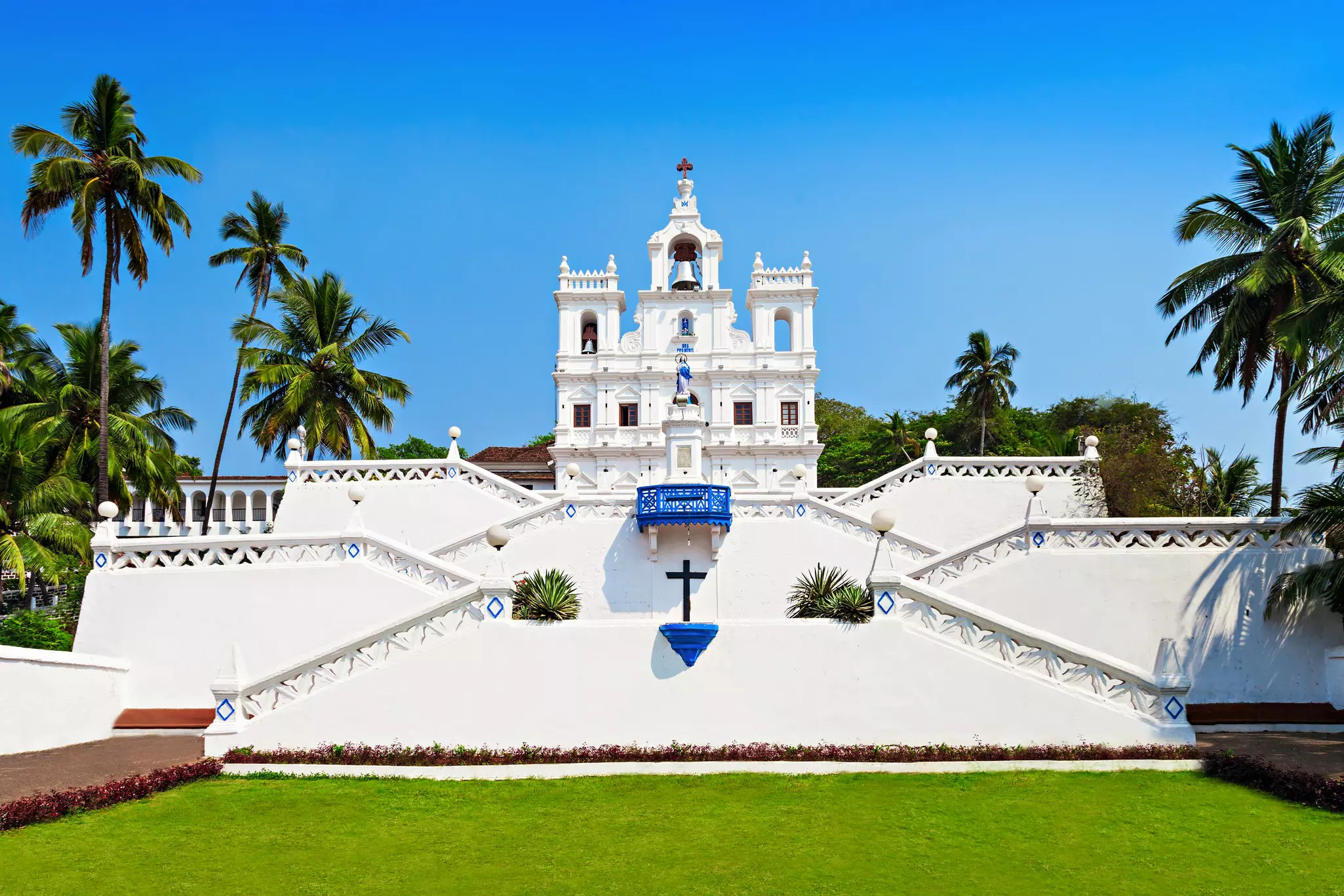 The gleaming white frontage of Our Lady of the Immaculate Conception Church, Panaji, Goa.