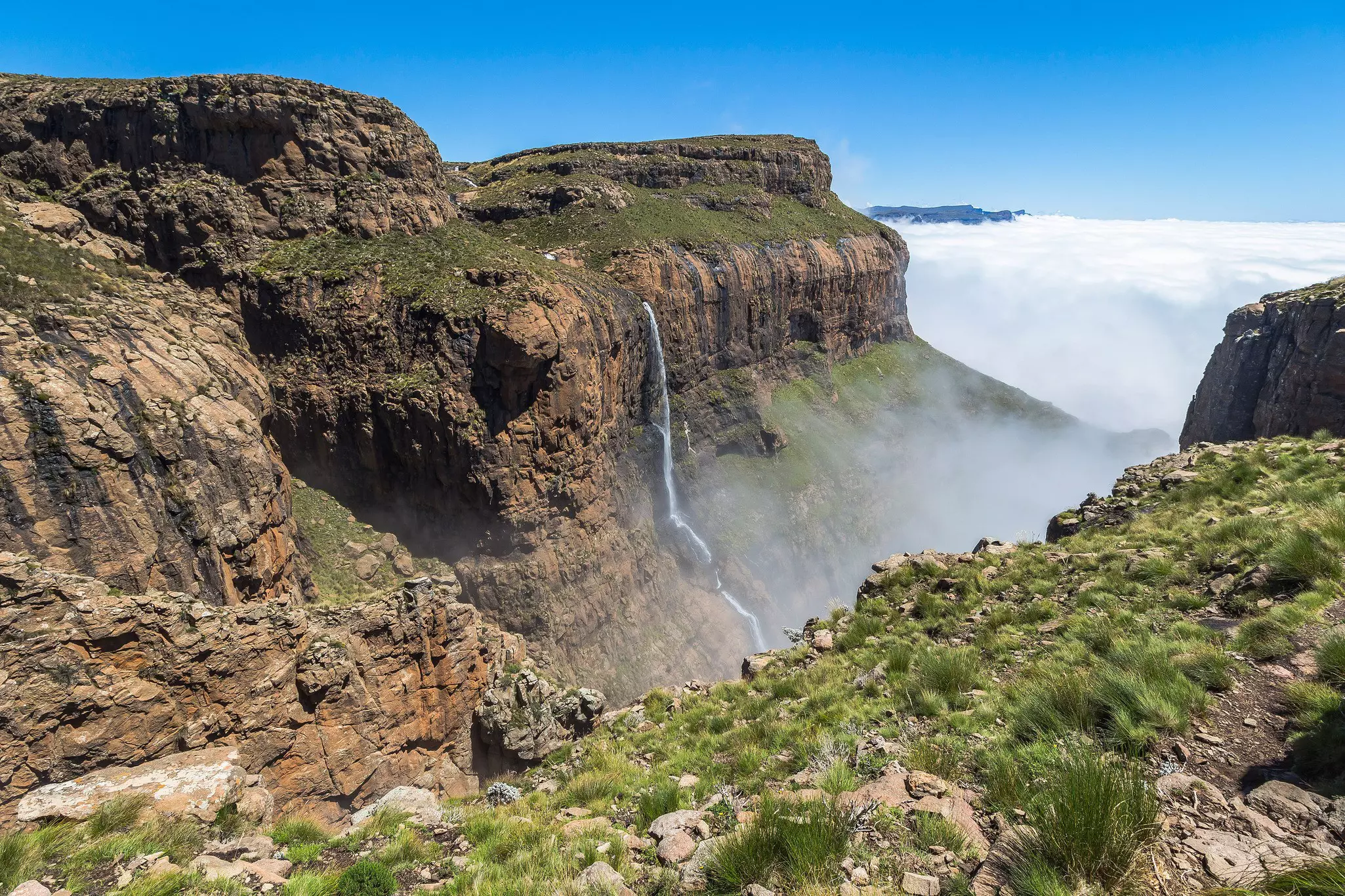 A view of Tugela Falls is your reward after the rigors of the Tugela Gorge Trail in the Drakensburg © Robin Runck / Shutterstock