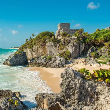 The Mayan archaeological site of Tulum with its famous beach by the Caribbean Sea, Quintana Roo state, Yucatan Peninsula, Mexico.