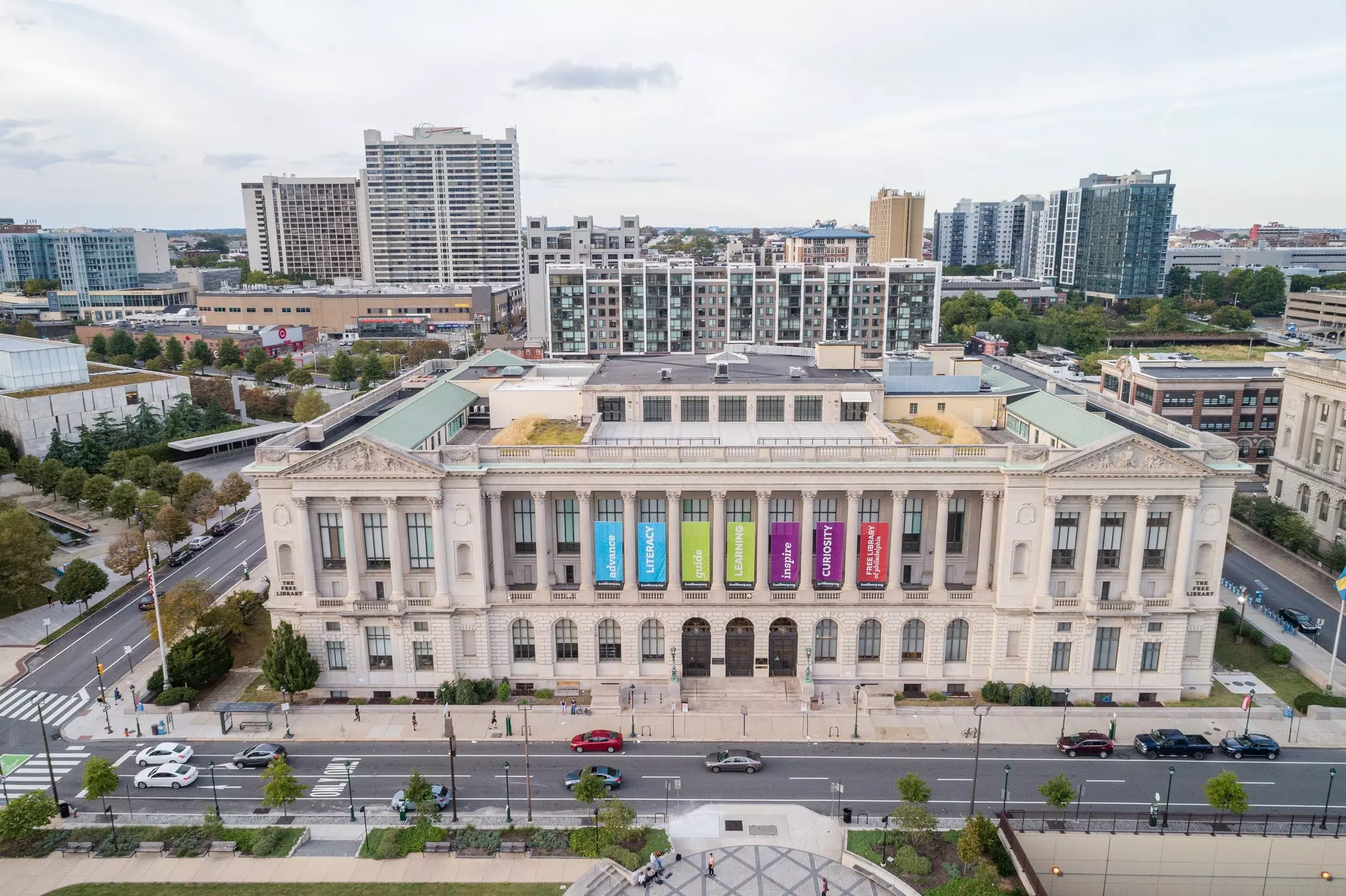The Franklin Institute is a science museum and the center of science education and research in Philadelphia, Pennsylvania.
