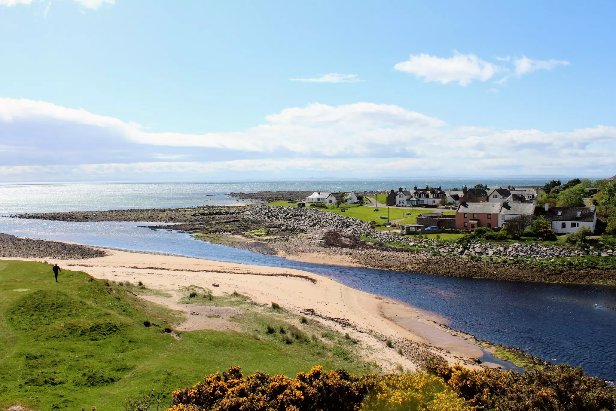 Brora has one of the region’s loveliest beaches © christopher babcock / Shutterstock