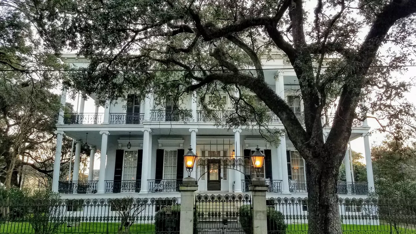 Green, glamorous and full of Antebellum architecture – welcome to New Orleans' Garden District. Shutterstock