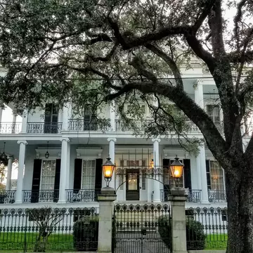 Green, glamorous and full of Antebellum architecture – welcome to New Orleans' Garden District. Shutterstock