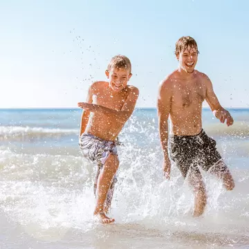 Michigan's beaches reflect the state’s dramatically varied coastlines, from rugged and rock-strewn to family-friendly sands © Suzanne Tucker / Shutterstock