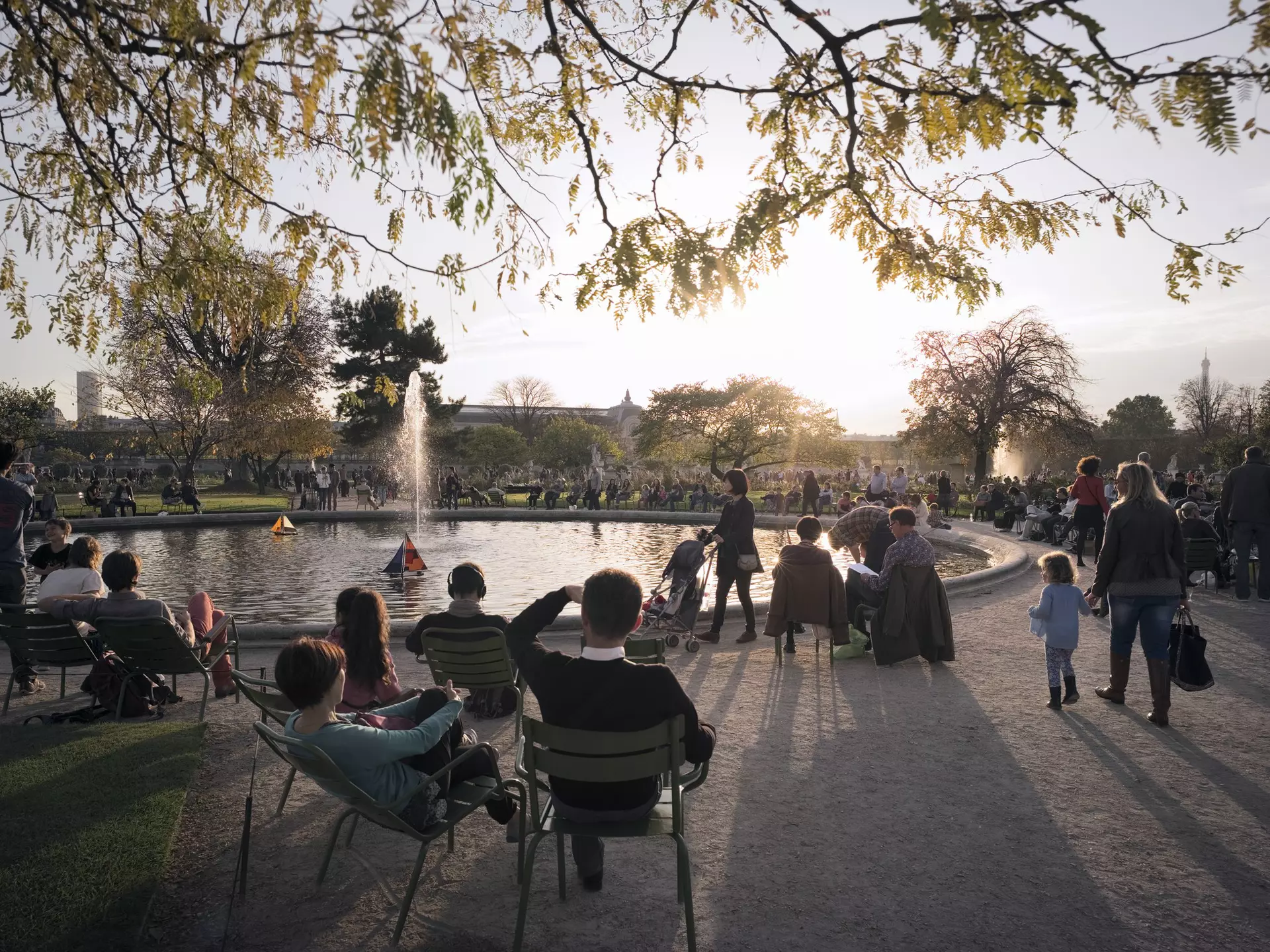 Beautiful autumn day with People enjoying themselves at Jardin des Tuileries in Paris, France.
564651171
Enjoyment, Idyllic, Real People, Relaxation, Travel Destinations