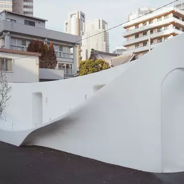 The facilities go opaque when in use © Satoshi Nagare provided by The Nippon Foundation