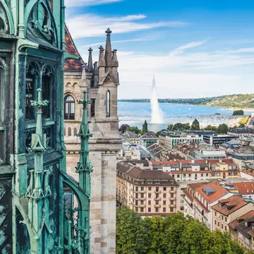 Overlooking Lake Geneva. Alexander Demyanenko/Shutterstock