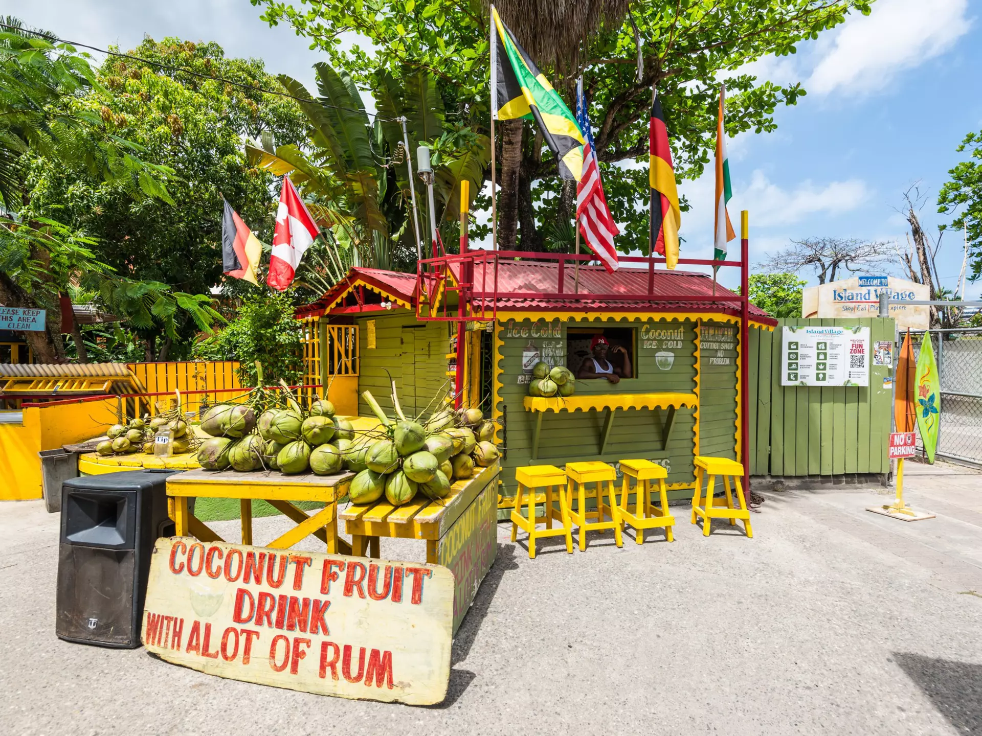Drinks stall in Ocho Rios, Jamaica. vale_t/Getty Images