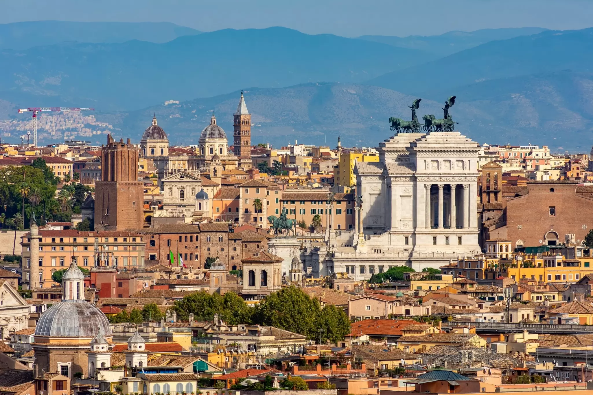 Rome skyline. Mistervlad/Shutterstock